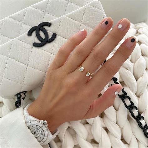 coco chanel nail polish|chanel phenomene nail polish.